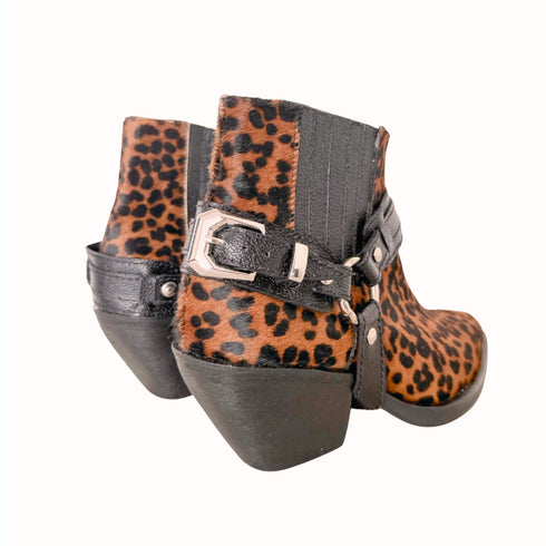 Botas EVA Leopard edición western chic